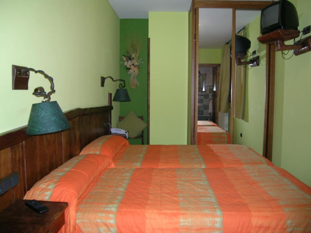 Hostal Xaloa Orio Bagian luar foto